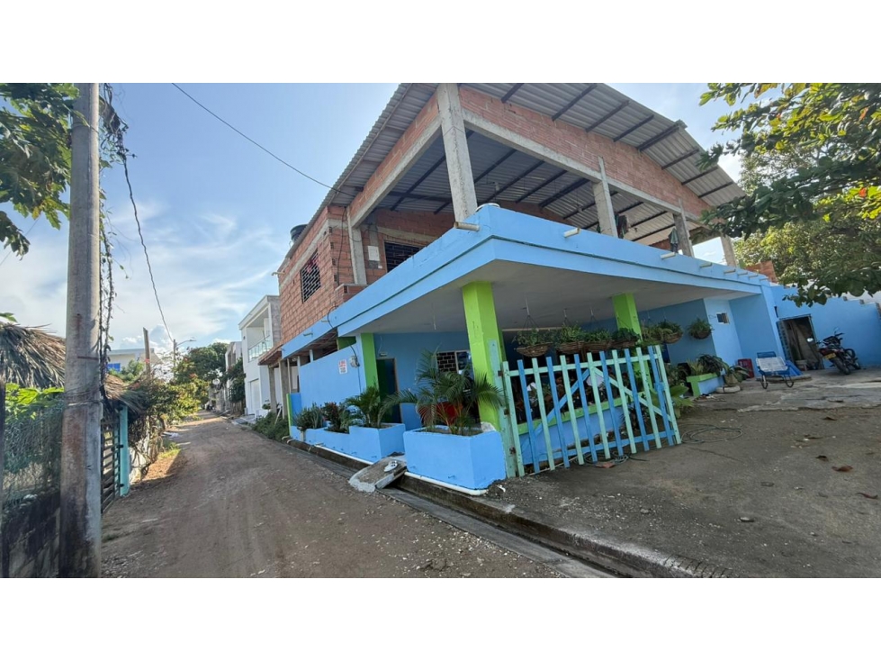 CABAÑA A 10 METROS DEL MAR EN VENTA EN COVEÑAS - SUCRE - 6