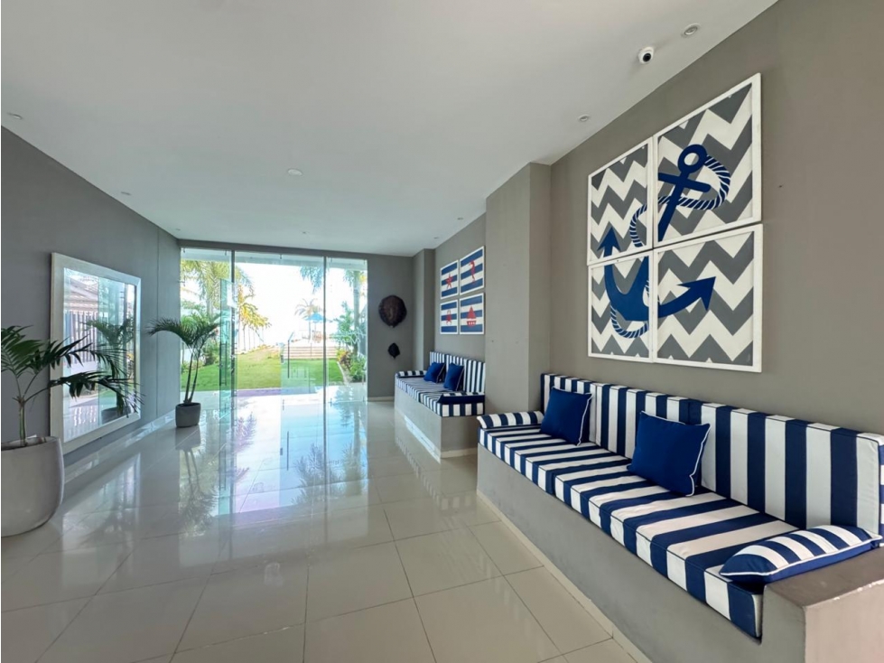 EXCLUSIVO APARTAMENTO EN COVEÑAS CON VISTA AL MAR — foto 4