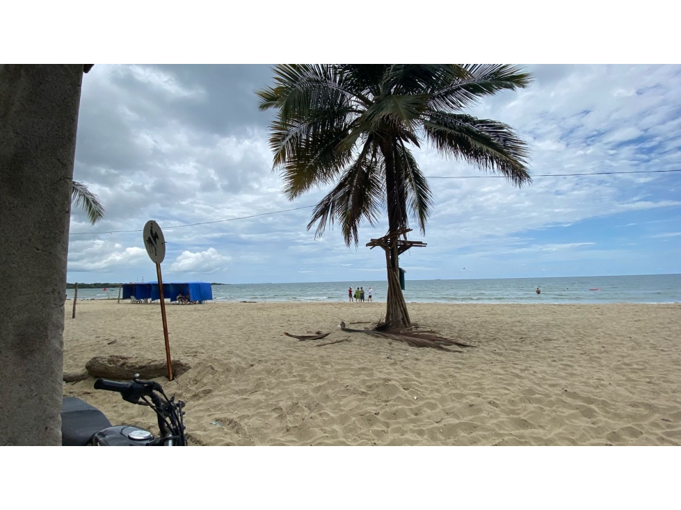 LOTE ESQUINERO FRENTE A LA PLAYA EN COVEÑAS - SUCRE - 2