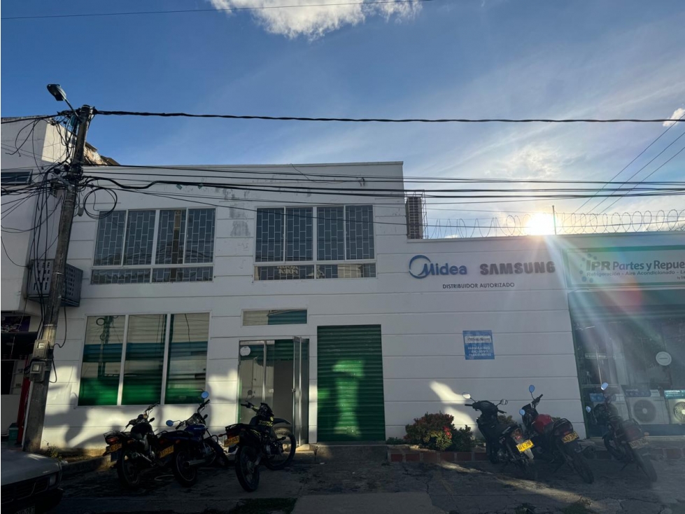 LOCAL EN ARRIENDO EN EL CENTRO DE MONTERIA, IDEAL PARA OFICINAS — foto 2