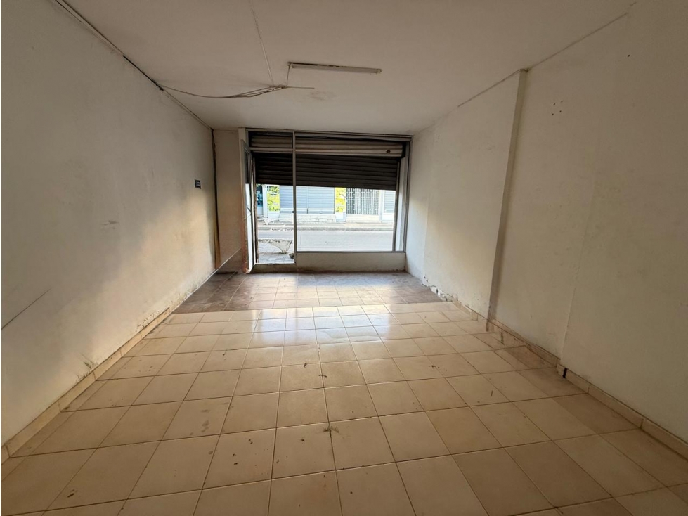 LOCAL MEDIANERO EN ARRIENDO EN ZONA COMERCIAL EN EL CENTRO - MONTERIA — foto 6