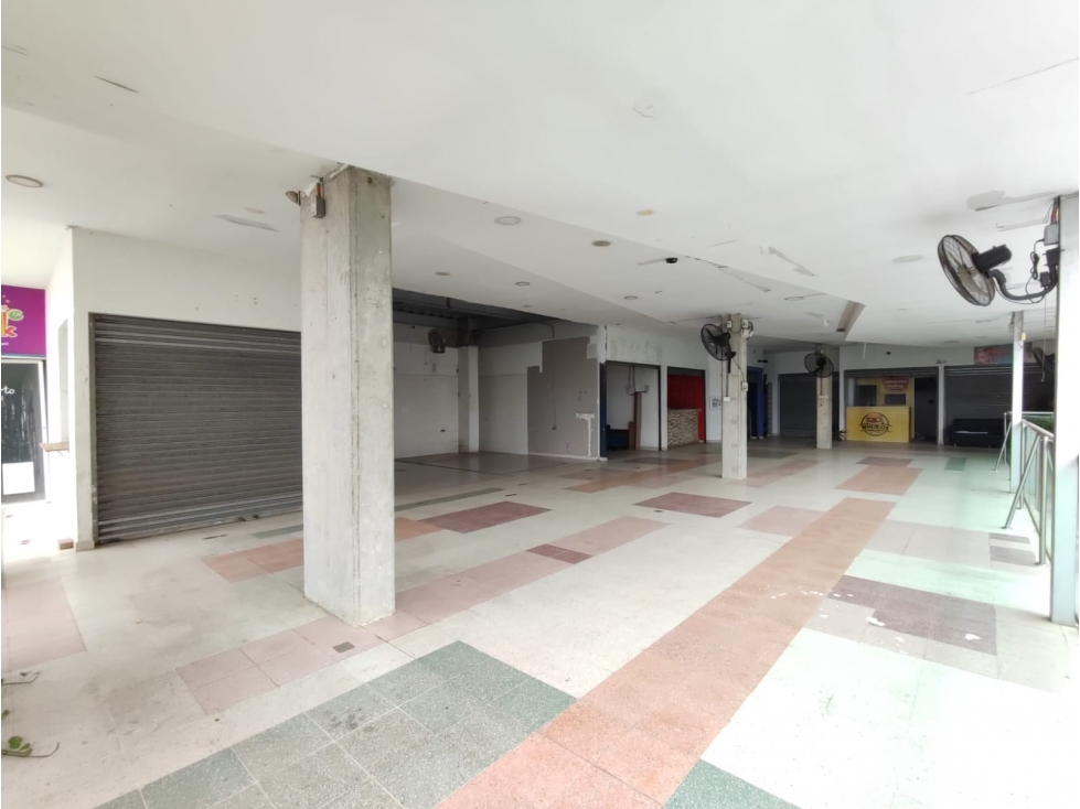 LOCAL EN ARRIENDO EN AVENIDA - CERETE - 5