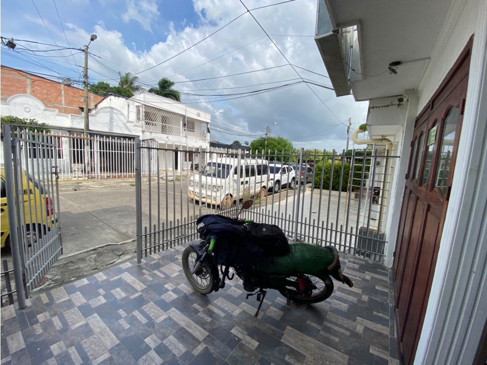 CASA EN VENTA EN EL CENTRO DE MONTERIA, SECTOR COLON — foto 2