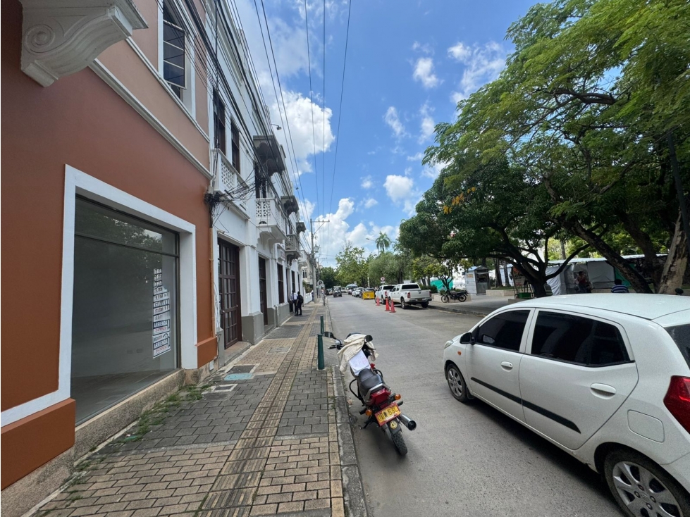LOCAL EN ARRIENDO EN MONTERIA- FRENTE A CATEDRAL PRINCIPAL