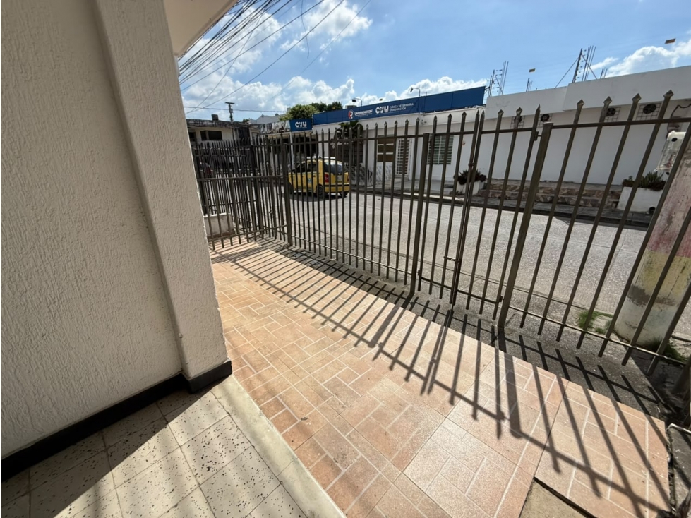 APARTAMENTO EN PRIMER PISO BIFAMILIAR EN VENTA EN EL CENTRO - MONTERIA — foto 3