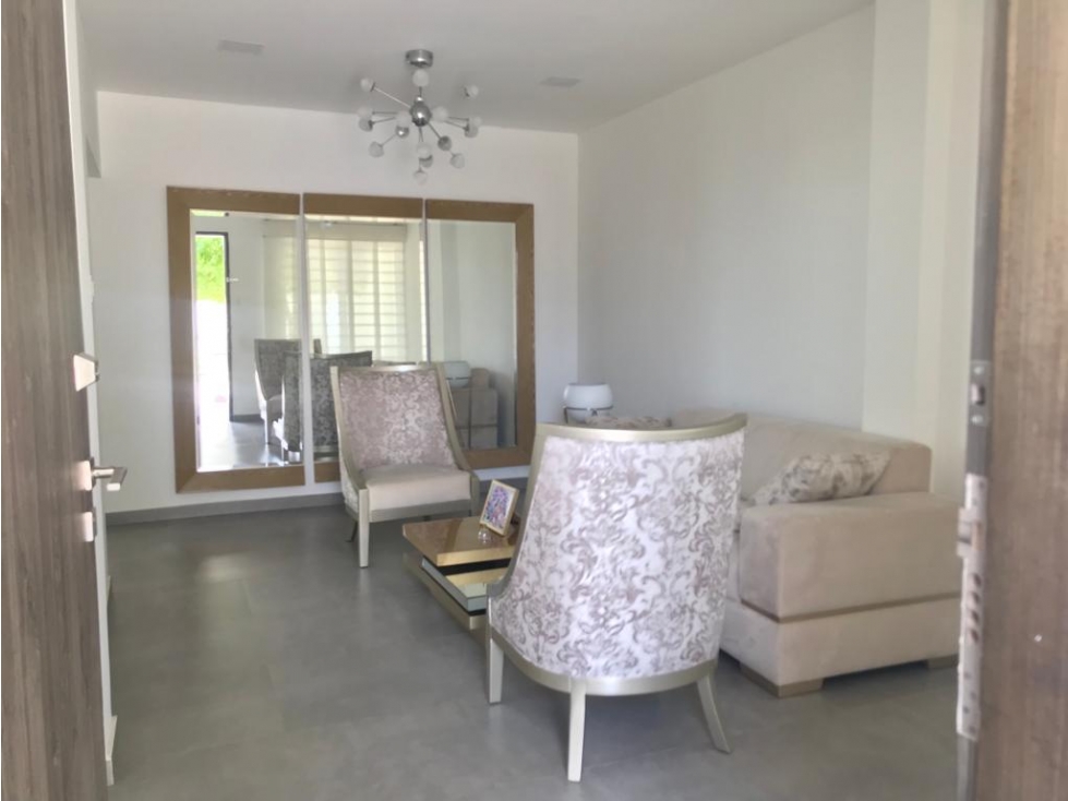 EN VENTA CASA GRANDE EN SAHAGUN - 5