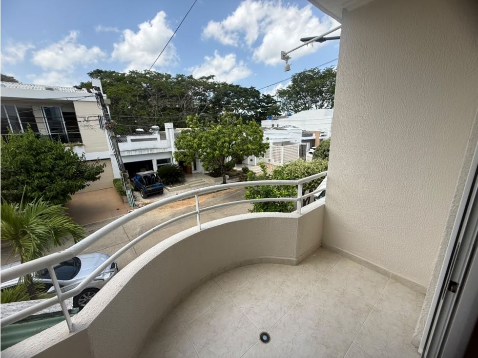 CASA DE DOS PLANTAS EN VENTA EN LA CASTELLANA - MONTERIA — foto 4