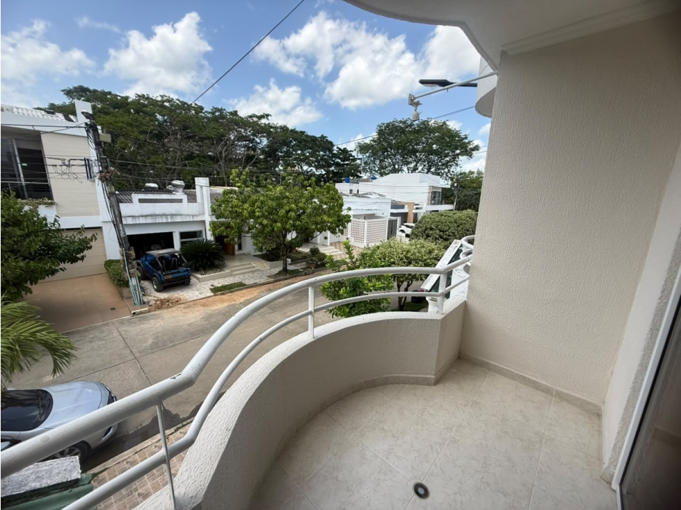 CASA DE DOS PLANTAS EN VENTA EN LA CASTELLANA - MONTERIA — foto 3