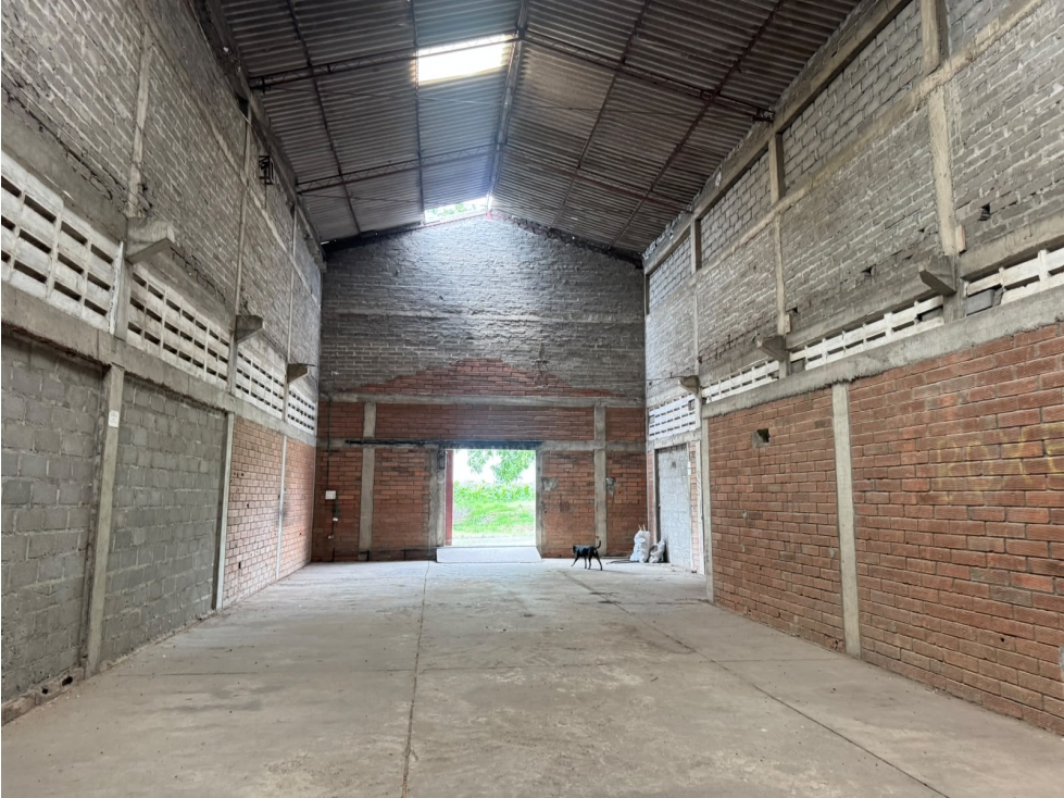 BODEGAS EN ARRIENDO EN CERETE- SOBRE VIA PRINCIPAL - 1