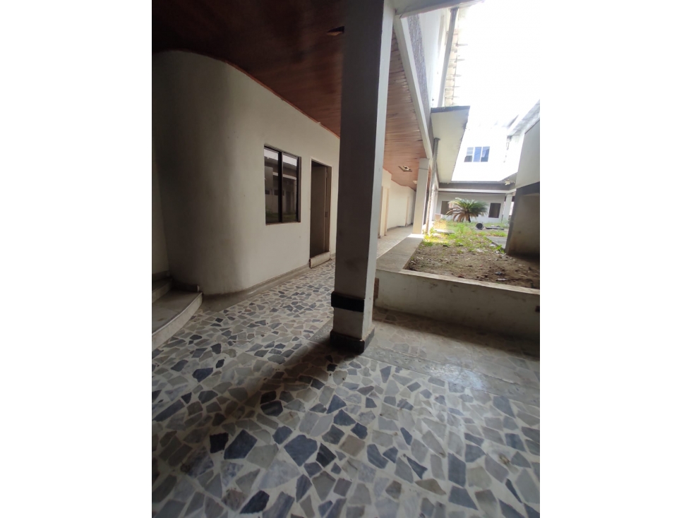 EDIFICIO ADAPTADO PARA HOTEL EN ARRIENDO - MONTERÍA - 3
