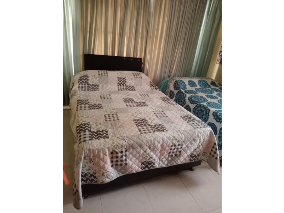 CASA EN VENTA ZONA RESIDENCIAL CENTRAL — foto 6