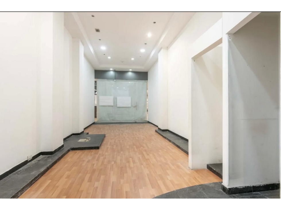 SE VENDE SE ARRIENDA LOCAL EN CENTRO COMERCIAL SALITRE PLAZA DE BOGOTA — foto 5