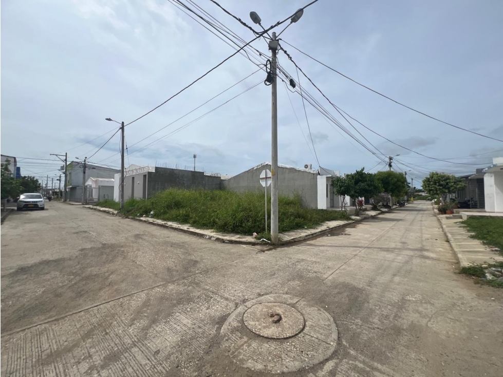 LOTE EN VENTA EN ZONA RESIDENCIAL VALLEJO - MONTERÍA