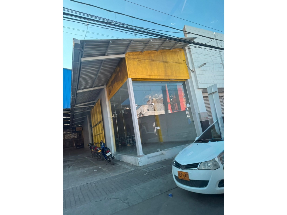 LOCAL EN ARRIENDO EN ZONA COMERCIAL EN MONTERIA — foto 3