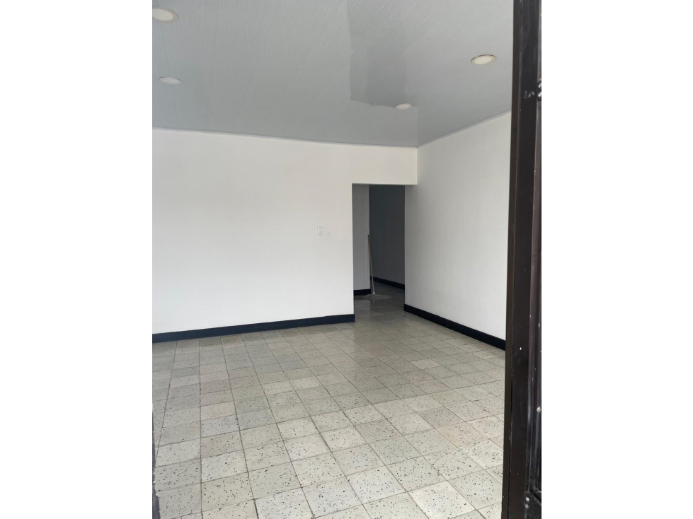APARTAMENTO BIFAMILIAR EN VENTA EN EL CENTRO DE MONTERIA — foto 6