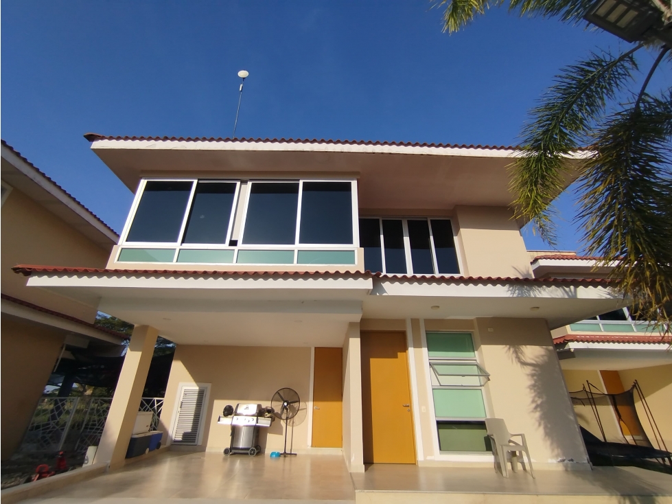CASA CAMPESTRE EN CONJUNTO CERRADO EN VENTA - MONTERIA — foto 2