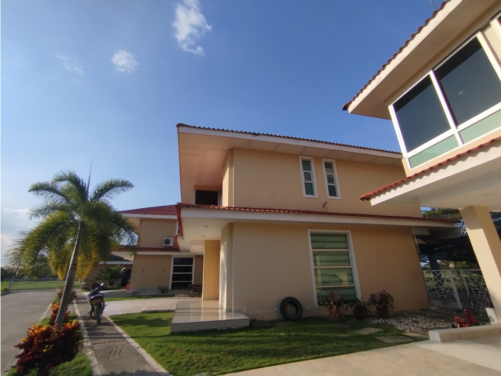 CASA CAMPESTRE EN CONJUNTO CERRADO EN VENTA - MONTERIA — foto 3