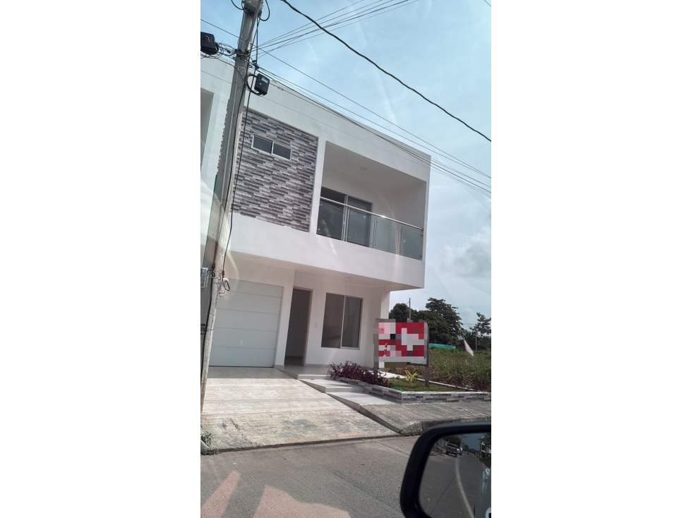CASA PARA ESTRENAR EN LA MARGEN IZQUIERDA EN MONTERIA