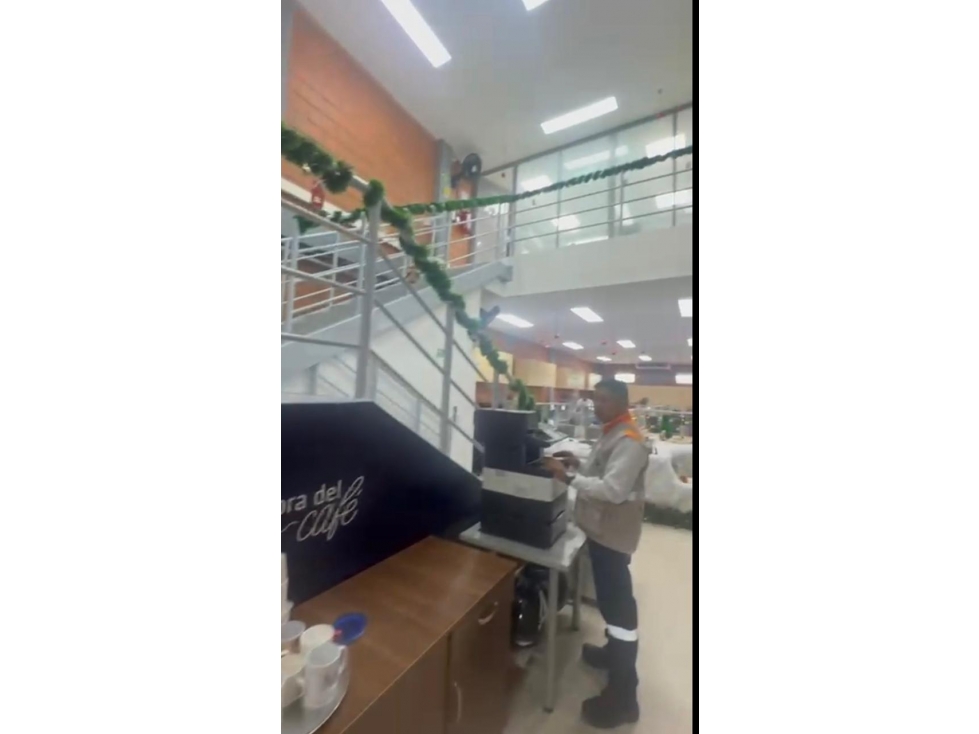 BODEGA EN VENTA DE 440M2 EN EL CENTRO LOGISTICO - MONTERIA - 4