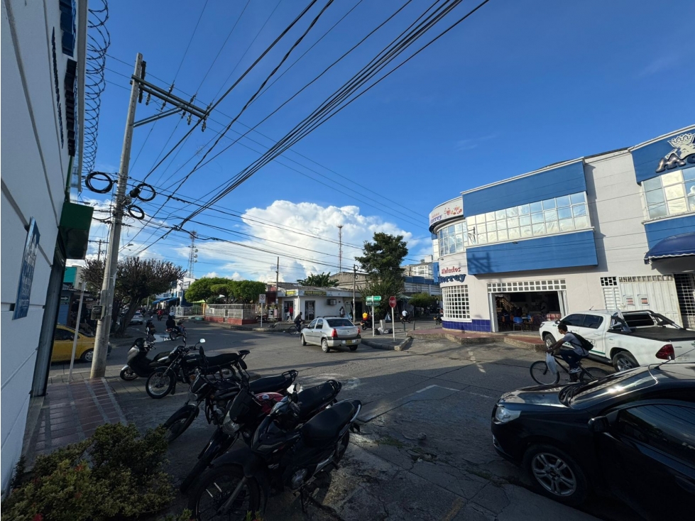 LOCAL EN ARRIENDO EN EL CENTRO DE MONTERIA, IDEAL PARA OFICINAS — foto 5