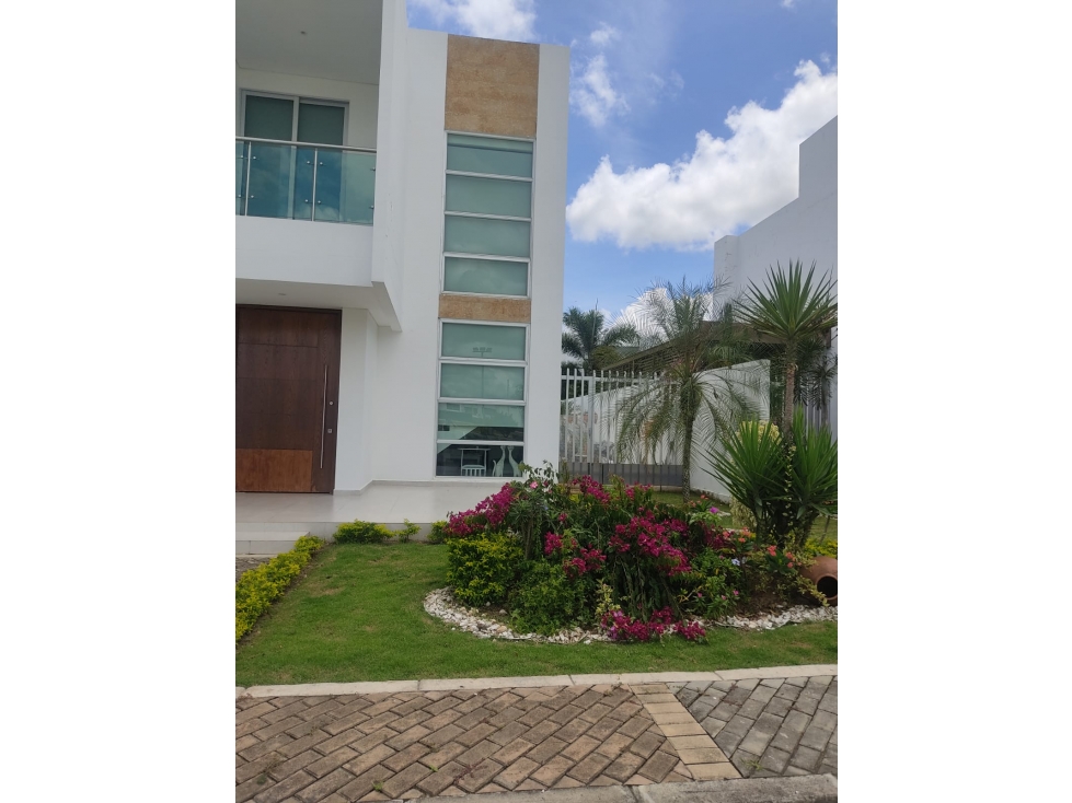 VENDO CASA CAMPESTRE EN EL NORTE - MONTERIA