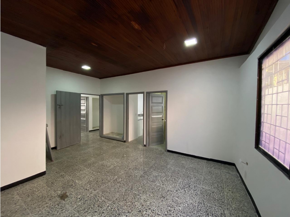 CASA PARA LA VENTA EN LA CALLE DEL COMERCIO EN CERETE - CORDOBA — foto 5