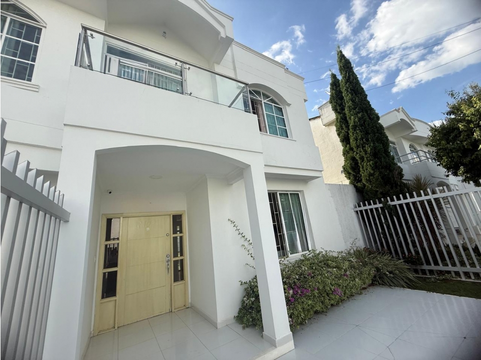 CASA AMPLIA DE DOS PISOS EN VENTA EN LA CASTELLANA - MONTERIA — foto 3