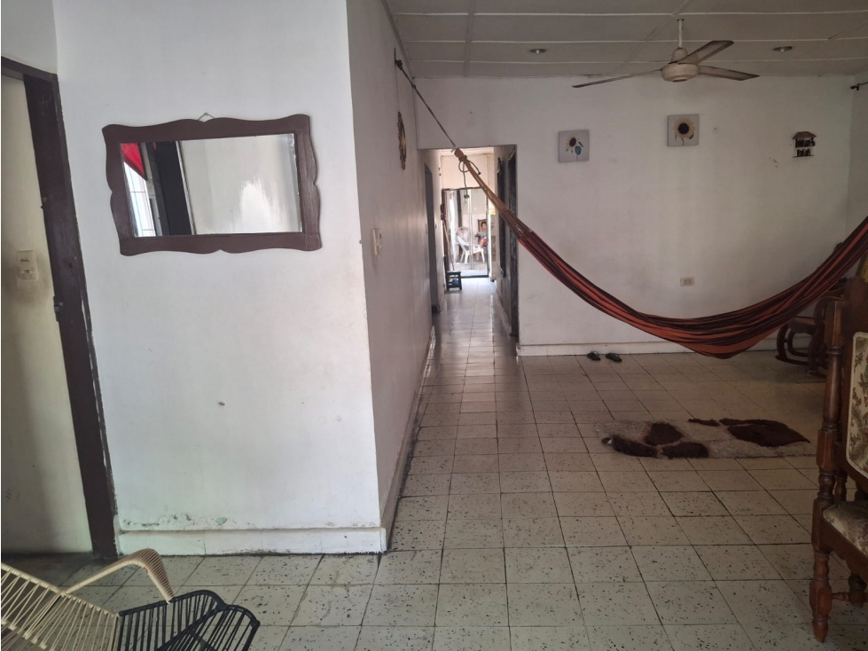 CASA EN VENTA PARA REMODELAR EN EL CENTRO - MONTERIA — foto 4
