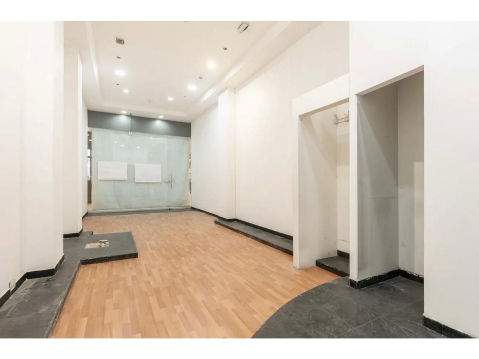 SE VENDE SE ARRIENDA LOCAL EN CENTRO COMERCIAL SALITRE PLAZA DE BOGOTA — foto 6
