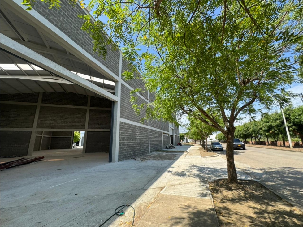 BODEGA EN VENTA EN PARQUE INDUSTRIAL DE MONTERIA - 3