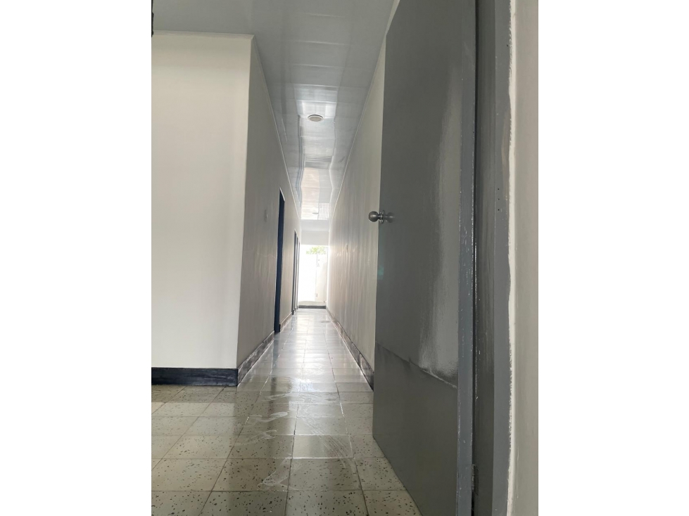 APARTAMENTO BIFAMILIAR EN VENTA EN EL CENTRO DE MONTERIA — foto 4