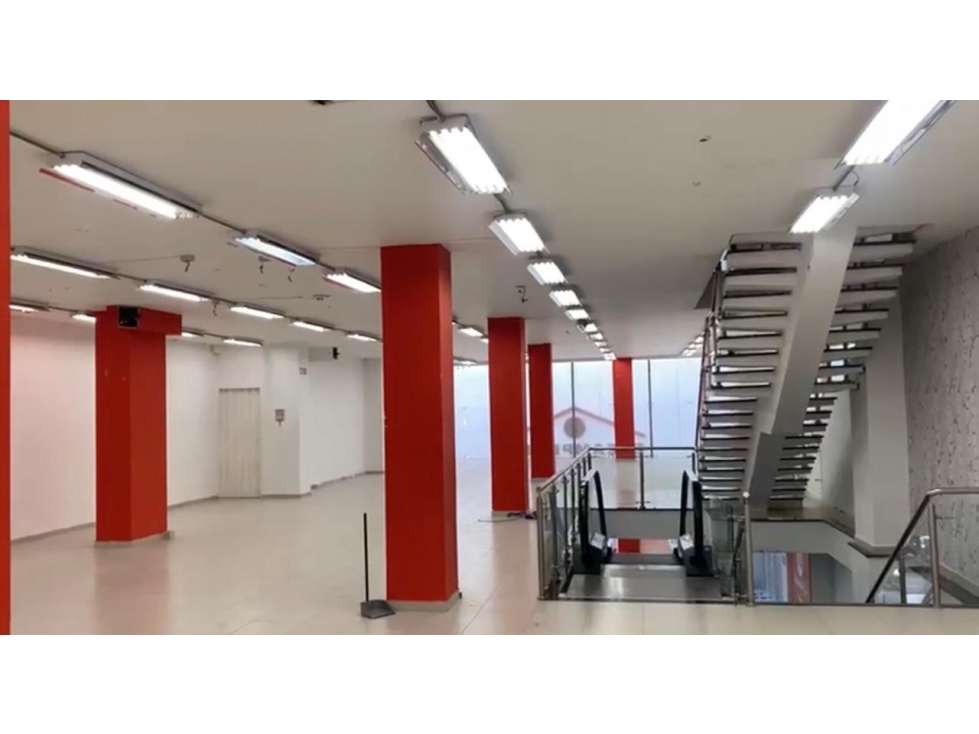 EDIFICIO EN VENTA EN EL CENTRO PARA USO COMERCIAL - MONTERIA - 5