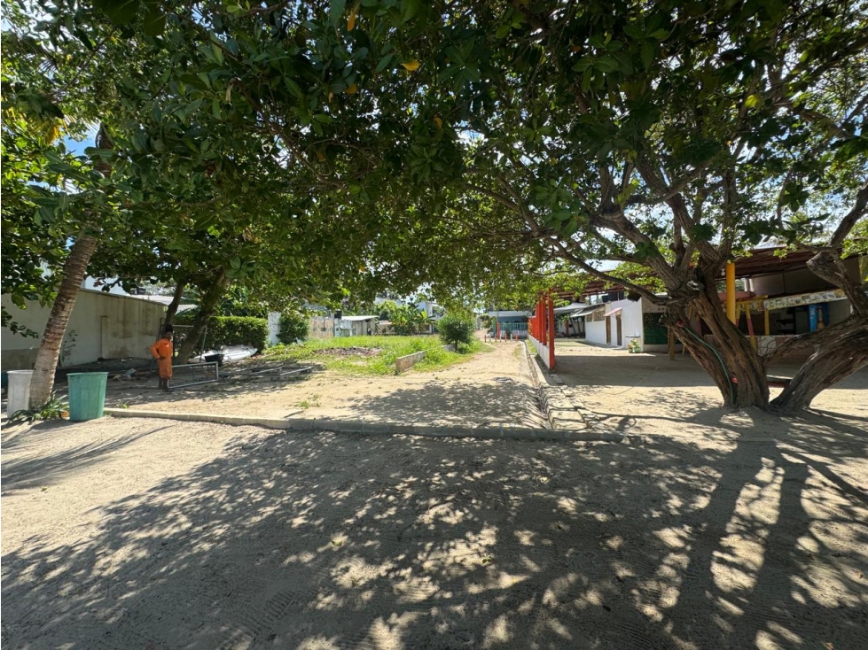 CABAÑA A 10 METROS DEL MAR EN VENTA EN COVEÑAS - SUCRE - 4