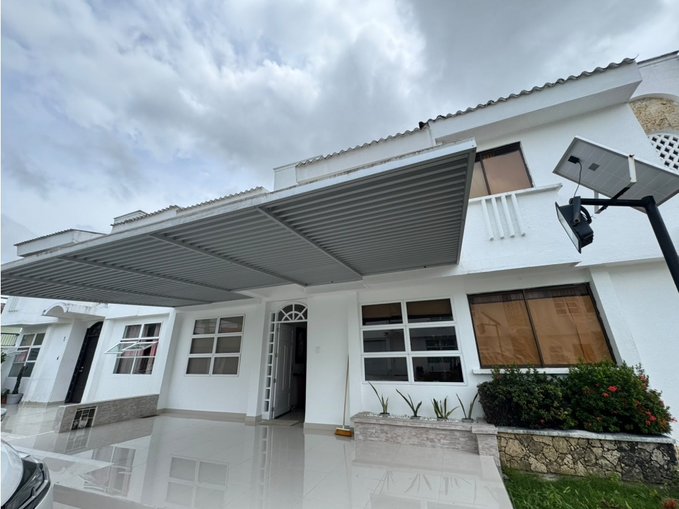 CASA EN VENTA EN EL CENTRO DE MONTERIA- CONJUNTO CERRADO - 2