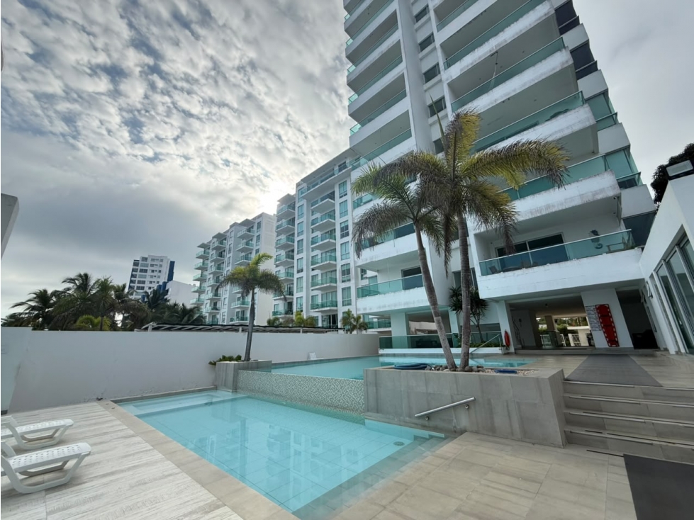 APARTAMENTO FRENTE AL MAR A LA VENTA EN COVEÑAS - SUCRE — foto 2