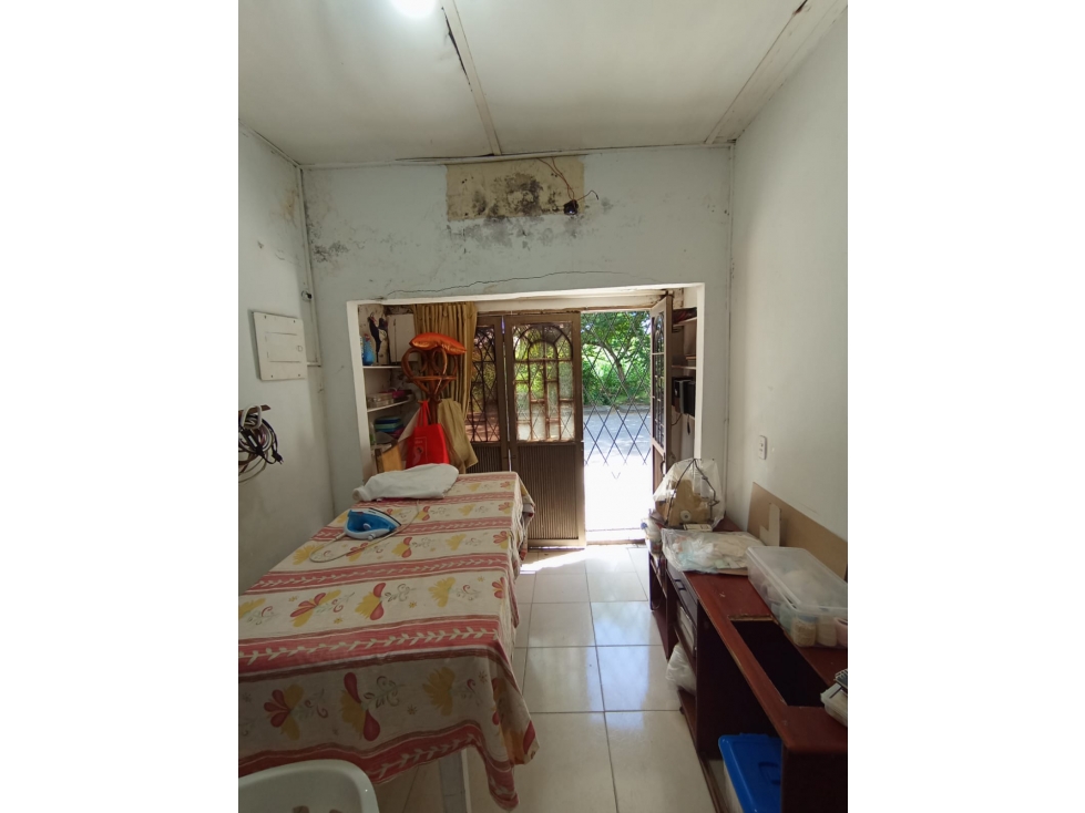 SE VENDE CASA EN EL BARRIO LA JULIA — foto 4