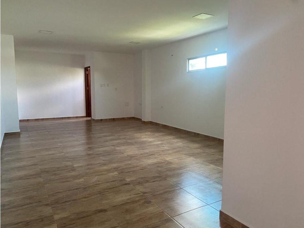 OFICINA DE NEGOCIOS EN ARRIENDO EN MONTERIA - 4