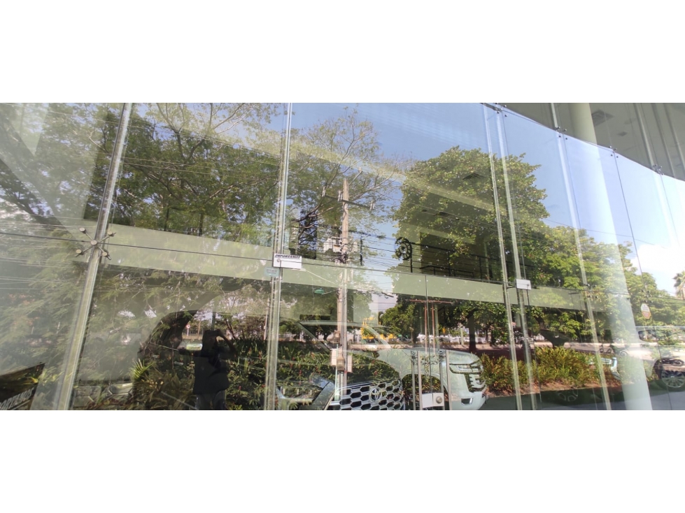 LOCAL COMERCIAL EN ARRIENDO CON VITRINISMO EN ZONA NORTE - MONTERIA — foto 3