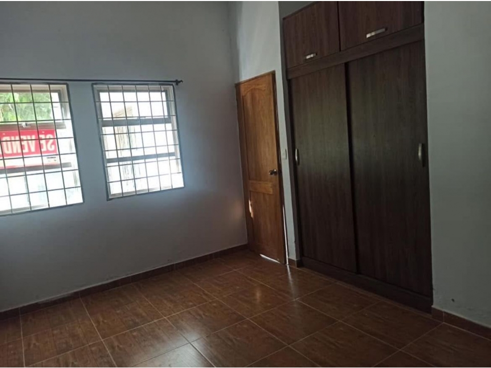 CASA EN VENTA EN CERETE — foto 4