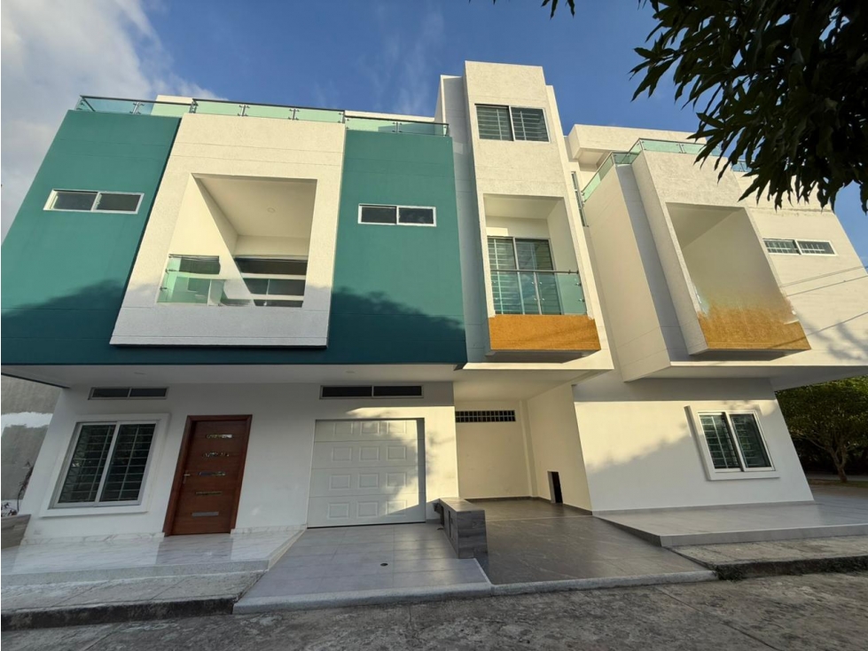 CASA CON AZOTEA EN VENTA PARA ESTRENAR EN URB. VILLA NOVA - MONTERIA