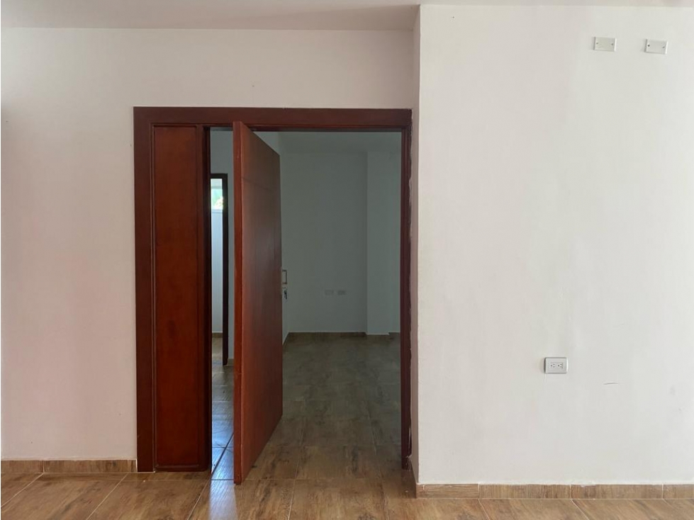 OFICINA DE NEGOCIOS EN ARRIENDO EN MONTERIA - 5