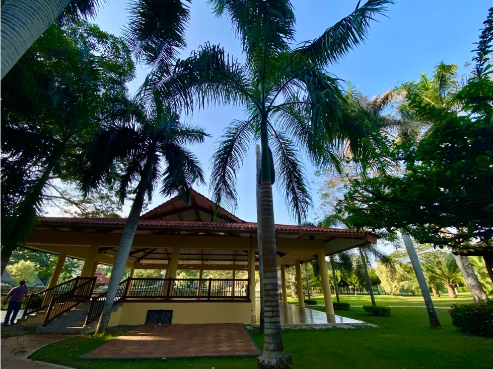 LOTE EN VENTA EN CONDOMINIO- MONTERÍA