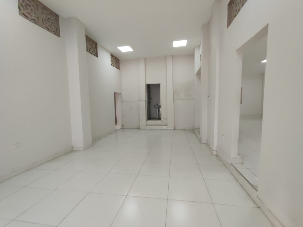 LOCAL COMERCIAL EN ARRIENDO EN MONTERIA