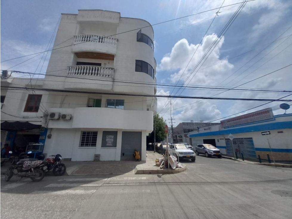 ARRIENDO LOCAL COMERCIAL EN EL CENTRO DE MONTERIA