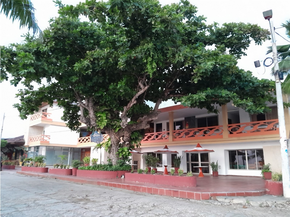 HOTEL EN VENTA A ORILLA DE PLAYA SANTIAGO DE TOLU - SUCRE - 6