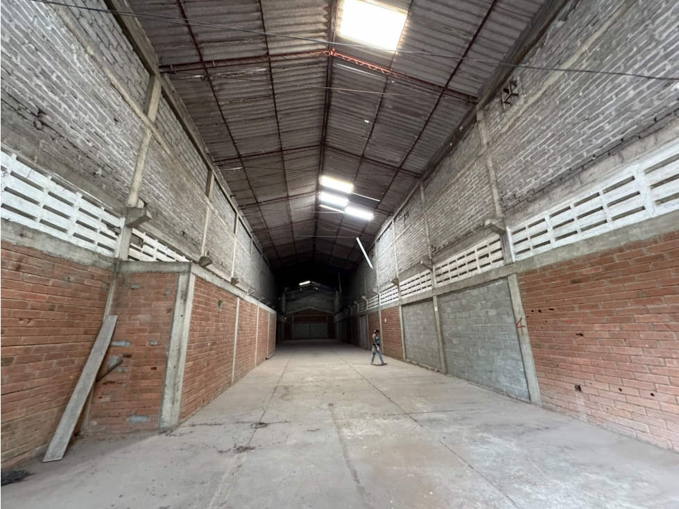 BODEGAS EN ARRIENDO EN CERETE- SOBRE VIA PRINCIPAL - 5