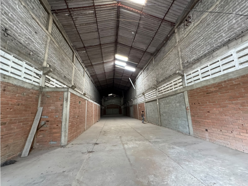 BODEGAS EN ARRIENDO EN CERETE- SOBRE VIA PRINCIPAL - 6