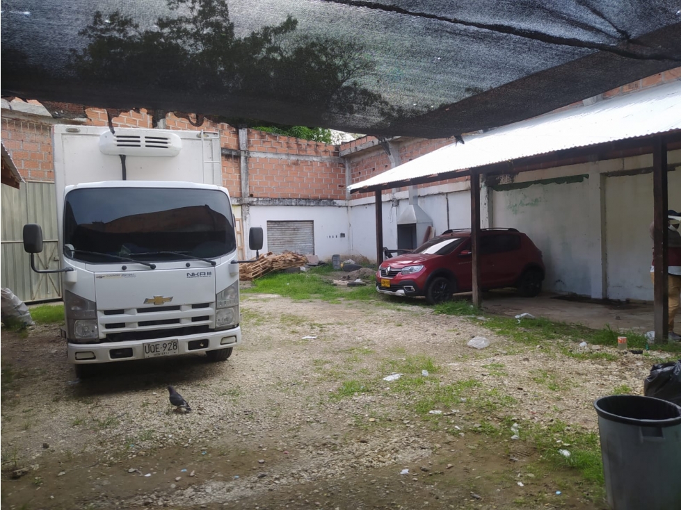 LOTE URBANIZADO EN VENTA EN LA MARGEN IZQUIERDA — foto 3