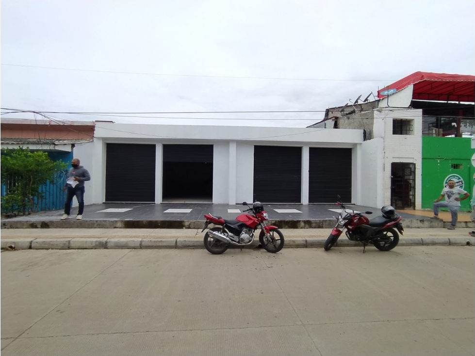 BODEGA DE 238M2 EN ARRIENDO EN LOS LAURELES - MONTERIA - 1
