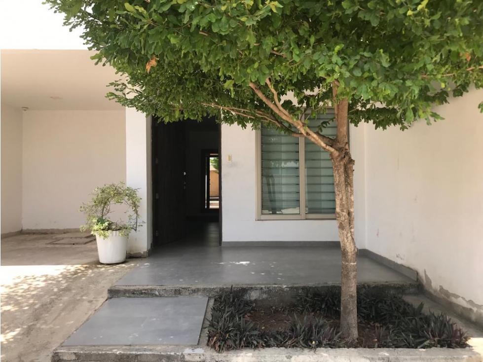 EN VENTA CASA GRANDE EN SAHAGUN - 2